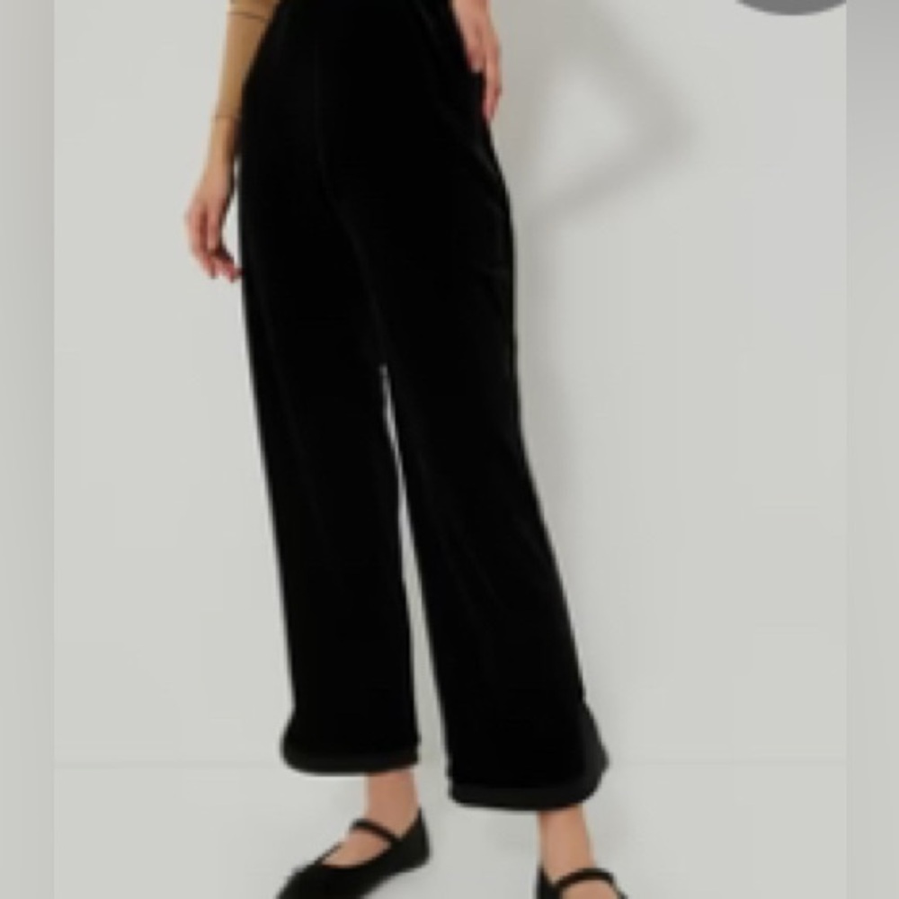 Tuckernuck - Picture 9 of 9